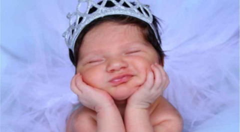 İz Bırakanlar - Esma OKTAY