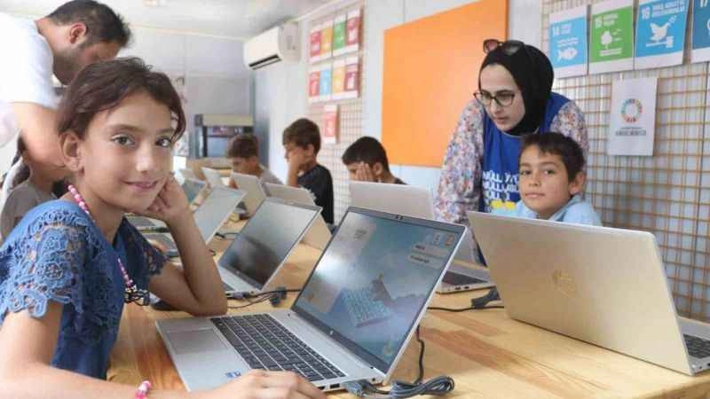 Shell'den depremzedelere destek