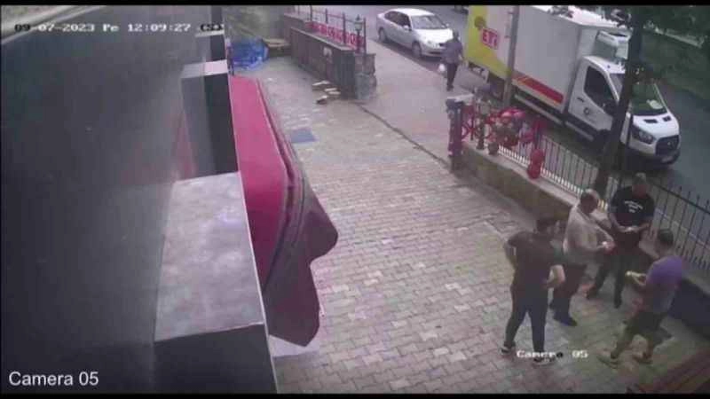 Kartal’da vatandaşın elindeki 10 bin euro rüzgarda uçtu