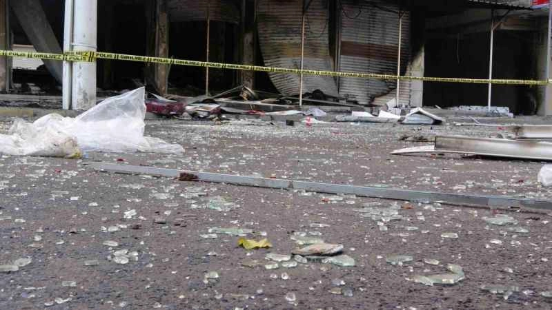 Diyarbakır’da tekstil dükkanında patlama