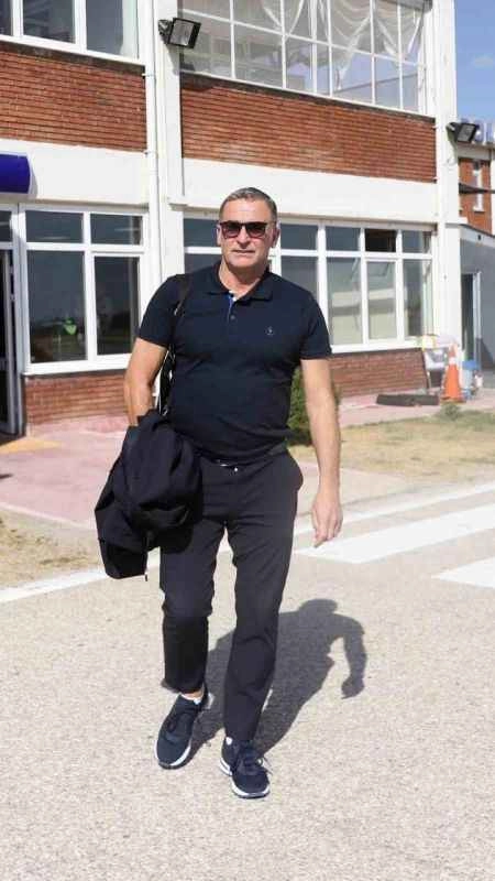 A Milli Futbol Takımı, Hollanda’da