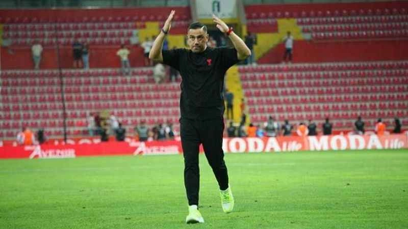 Başakşehir'de Çağdaş Atan dönemi resmen başladı