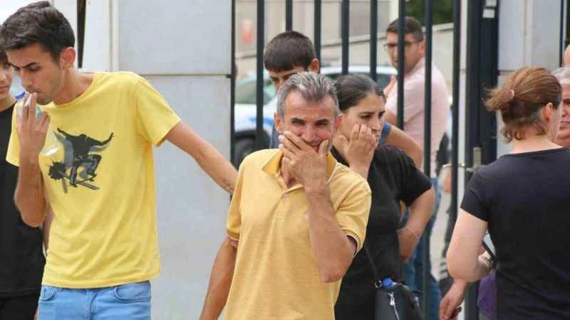 Kazada ölen 3 genç için gözyaşları sel oldu