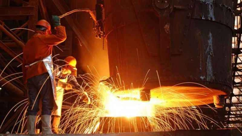 Sanayi üretimi yıllık yüzde 7,4 arttı