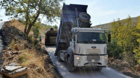 Güzelyalı ve Değirmenli'de asfalt çalışması 