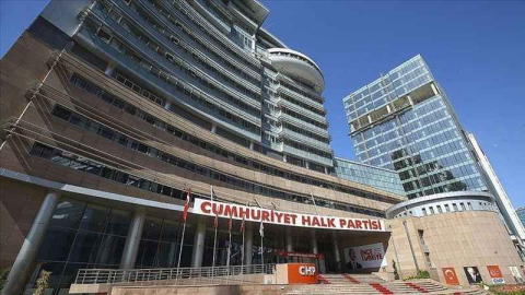 CHP, genel başkanını seçiyor