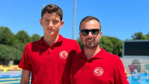 Emre Sarp, Katar yolcusu