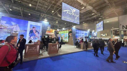 Londra Turizm Fuarı’nda Kemer standına ilgi