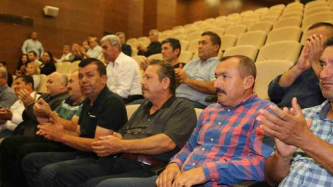 Emekliye ayrılan 76 personele veda