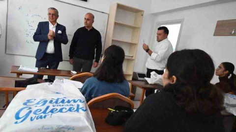 Kurs merkezi öğrencilerine ücretsiz kitap