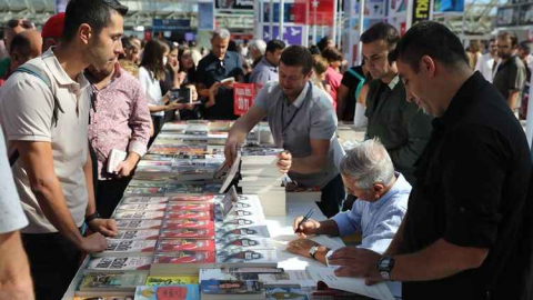13. Antalya Kitap Fuarı kapılarını açıyor