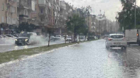 Antalya yağmura teslim