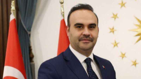 Bakan Kacır: Uzay sanayiini geliştireceğiz