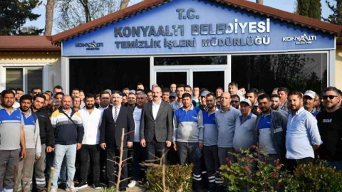 Konyaaltı bayrama hazır