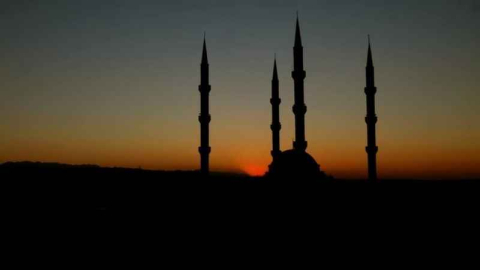 Manavgat'ta Ramazan Bayramı namazı saat kaçta kılınacak?