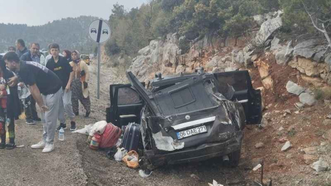 Akseki’de trafik kazası: 5 yaralı