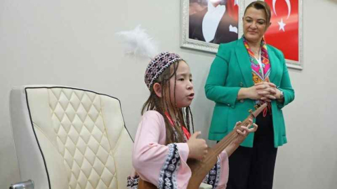 Dünya çocukları Antalya Büyükşehir Belediyesi’nde