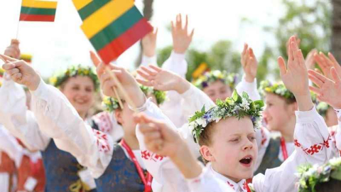 Antalya’da 23 Nisan coşkusu başladı