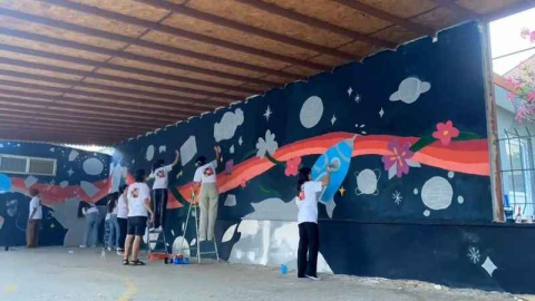 Okul duvarları sanatla buluştu
