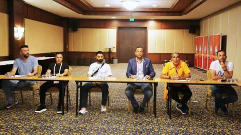 Şampiyonaya ALKÜ damgası