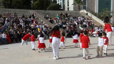 ALKÜ’lü minikler gönülleri fethetti