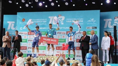 Kemer-Kaş etabını Max Kanter kazandı