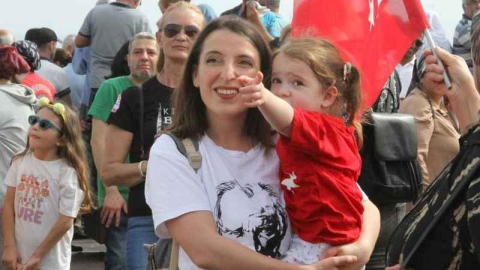 Türk Yıldızları nefes kesti