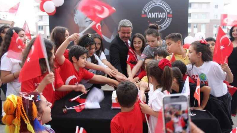 ANTİAD'dan çocuk meclisi