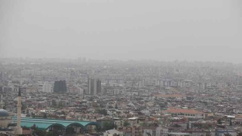  Antalya’nın deniz manzarasına çöl tozu perdesi