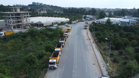 İhtiyaç fazlası iş makinesi ve binek araçlar iade edildi