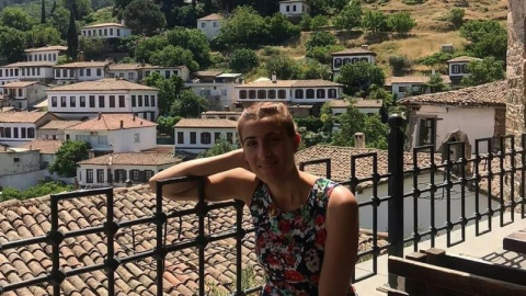 Otomobil ile çarpışan motosiklet sürücüsü hayatını kaybetti