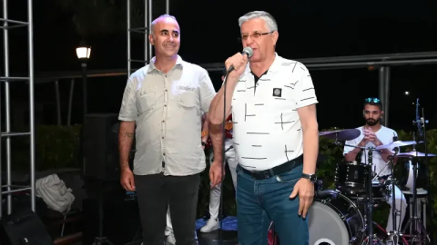 Başkan Topaloğlu’ndan öğrencilere motivasyon yemeği