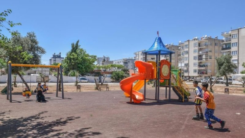  Kepez Belediyesi’nden çocuklara yeni parklar