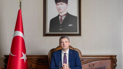  Vali Şahin: Gençlerimiz Türkiye Yüzyılı hedefimize emin adımlarla yürüyecektir