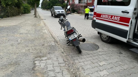 Kaza yapan alkollü motosiklet sürücüsü yaralandı