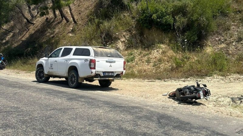 Bucakşeyhler’de Motosiklet Kamyonete çarptı