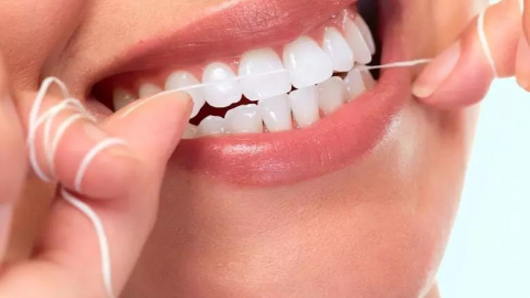 Diş ipi kullanmanın önemi ve faydaları