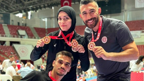 Antalyasporlu kick boksçular madalya avında