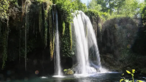 Düden Şelalesi'ne Pazartesi günü ziyaretçi alınmayacak