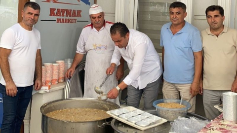 Pazarcılar Odası'nın aşure ikramı Manavgat'ı buluşturdu