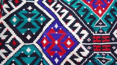 Alafaradın kilimleri göz kamaştırıyor