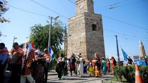Antalya’da 3. Yörük Türkmen Festivali renkli görüntülerle başladı