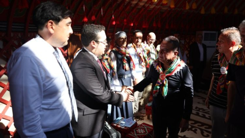 Antalya'da Yörük Türkmen Festivali'nde renkli etkinlikler ve nefes kesen gösteriler