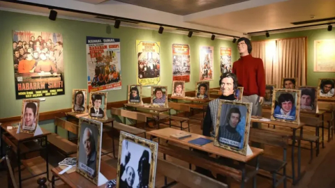 Kepez Belediyesi Hababam Sınıfı Müzesi’ni yenilenmiş haliyle açtı