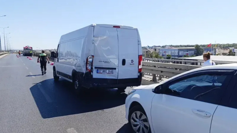 Manavgat Sorgun-Otogar Köprülü Kavşağı'nda zincirleme kaza