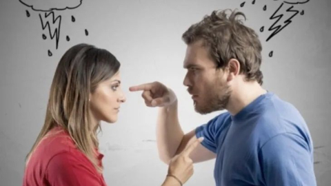 İlişkilerde iletişim sorunlarının temel nedenleri ve çözüm önerileri