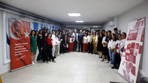 Fikir Maratonu'nda genç girişimciler fikirlerini yarıştırdı