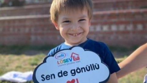 LÖSEV’den gönüllük çağrısı: “Sen varsan biz varız”