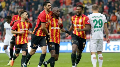 Alanyaspor Kayseri'den yediği 2 golle dönüyor