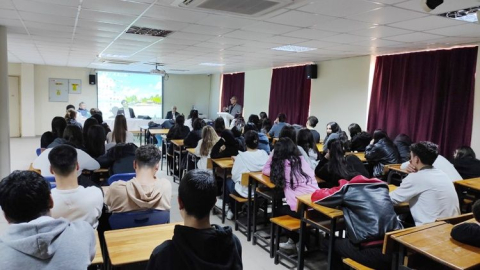 Mehmet Akif Ersoy Anadolu Lisesi'nde değerler paneli